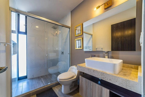 Imagen 23 de 26 de Casa En Zibata. 3 Recamaras. Paneles Solares En Areas Comunes Y Vialidades. Exclusividad. Excelente Arquitectura. Plusvalia De Mas 15%. Pregunta Por Los Esquemas De Pagos Y Descuentos