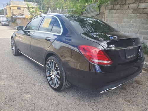 Imagen 4 de 15 de Mercedes Benz C300 2015 4matic Amg Package Clean