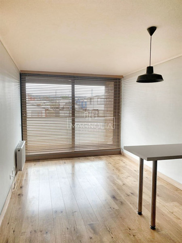 Departamento En Venta De 1 Dorm. En Puerto Varas