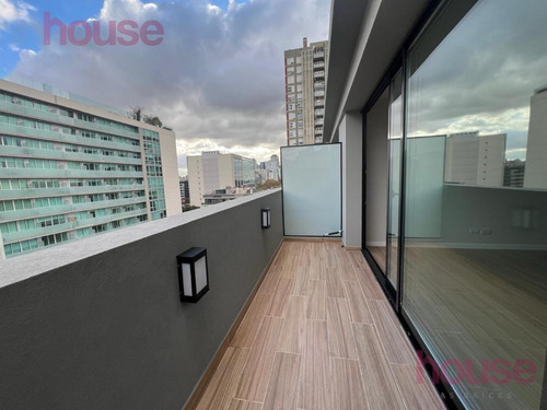 Oficina - Vivienda - Consultorio Bajo Belgrano