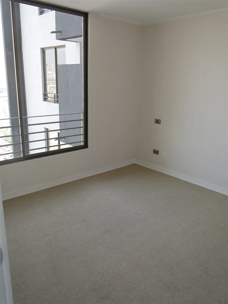 Imagen 2 de 24 de Departamento En Venta De 1 Dorm. En Santiago
