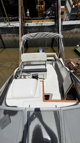 Imagen 11 de 25 de Lancha Cuddy Prinz Cabin 750 2021 Yamaha 150 Hp 4 Tiempos