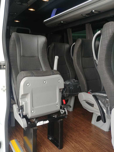 Nueva Sprinter 2021 Mercedes Benz Van 22 Pasajeros 516 Cdi