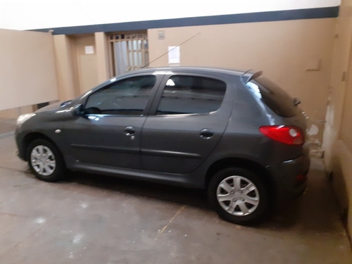 Peugeot 207 2010 1.4 Xr