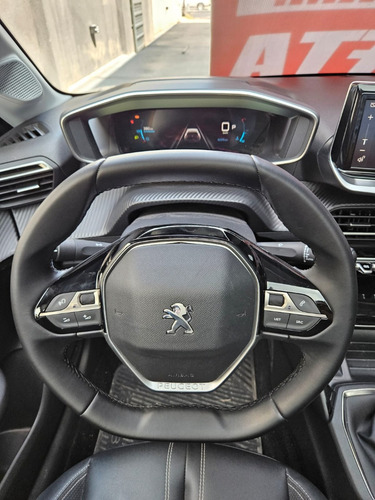 Peugeot 208 1.6 Feline Tiptronic