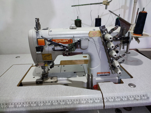 Máquina De Coser Industrial Collaretera Siruba De 5 Hilos