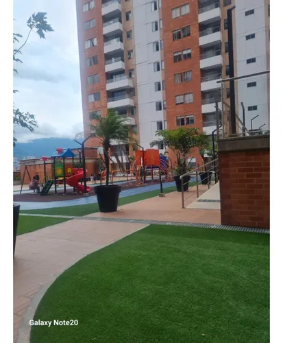 Apartamento Para La Venta En Itagui Chimeneas