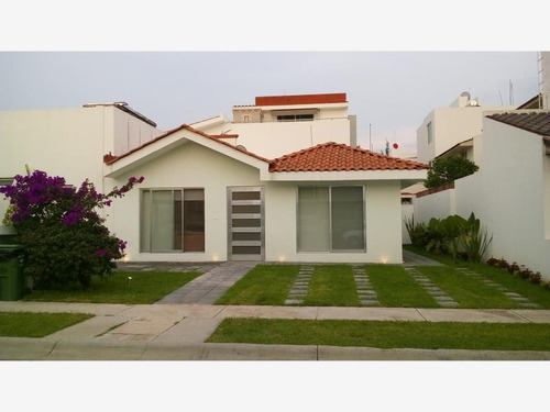 Imagen 1 de 12 de Casa Sola En Renta Res San Antonio De Ayala