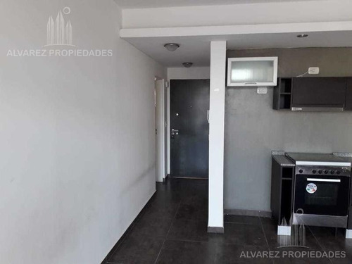 Imagen 2 de 11 de Departamento - Castelar Sur