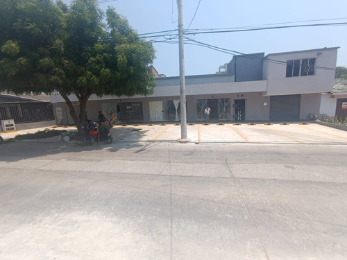 Local En Arriendo En Barranquilla Paraíso. Cod 112105