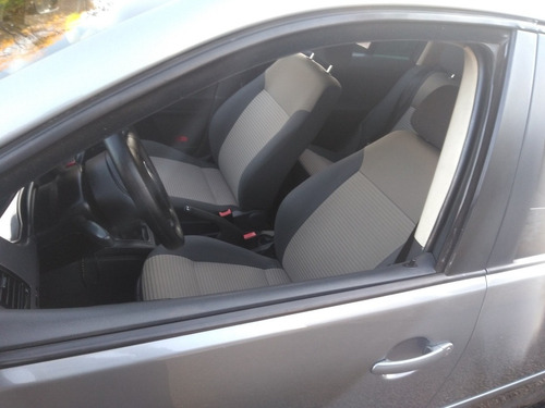 Volkswagen Polo Sedan 2008 1.6 Comfortline Total Flex 4p