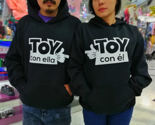 Busos Toy Con Ella Toy Con Él Pareja