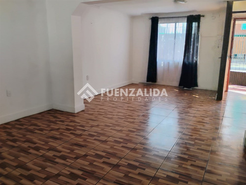 Casa En Venta De 2 Dorm. En San Miguel