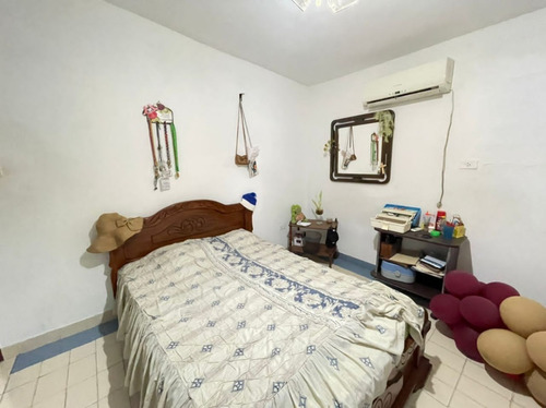 Imagen 10 de 17 de Ecv-882 Zona Norte Casa En Urbanización Rosal Sur