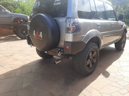 Kit Parachoques Em Aço Ferro Pajero Tr4 10/15
