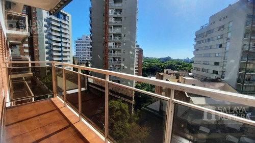 Imagen 11 de 30 de Departamento 5 Ambientes En Olivos Cochera