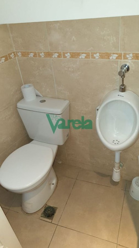Imagen 15 de 17 de Gran Local Esquina En Venta Pocitos Dos Plantas, Se Vende Con Renta - Montevideo Pocitos