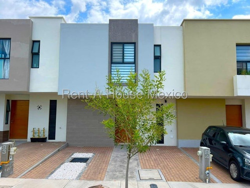 Zakia En Renta Casa Amueblada Con 2 Recamaras Cada Una Con Baño En Suite Qh252912