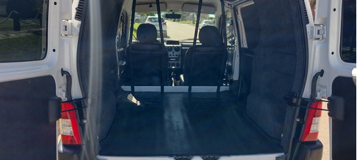 Imagen 4 de 16 de Peugeot Partner 2020 1.6 Hdi Furgon Confort 92