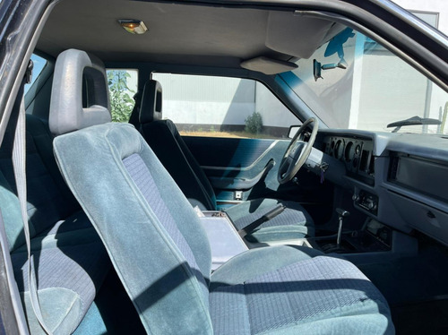 Imagen 14 de 15 de Ford Mustang Hard Top Coupe 5.0