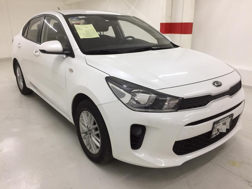 Imagen 5 de 11 de Dm Kia Rio Lx Sedan 2020 Color Blanco.