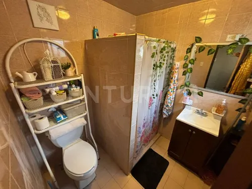 Casa En Venta De Una Planta En Colonia Dale.