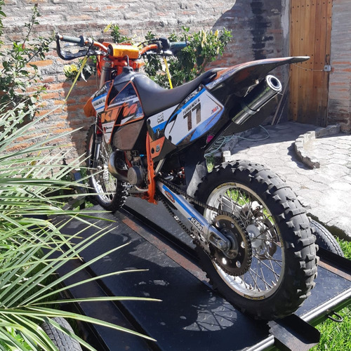 Campeón!! Moto Enduro Ktm 300 **reparada**