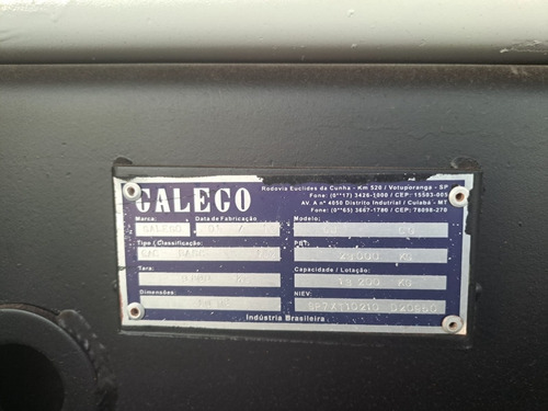 Atego 2425 Reduzido 3-eixos Caçamba