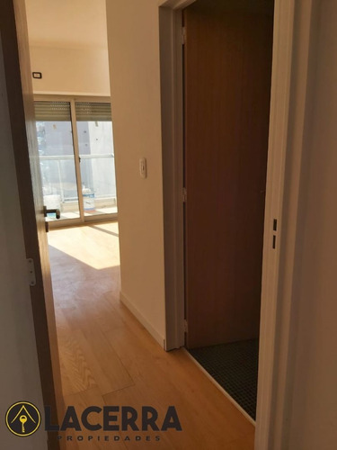 Imagen 5 de 17 de Excelente Semipiso Con Vista Al Rio!!! 2 Cocheras