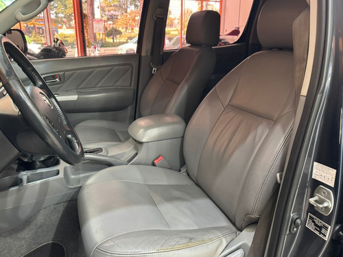Toyota Hilux 3.0 Srv Cab. Dupla 4x4 Aut. 4p