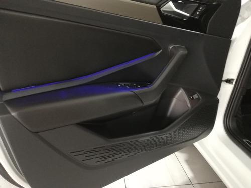 Imagen 7 de 15 de Volkswagen Jetta 2019 1.4 T Fsi Highline Tiptronic