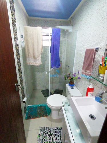 Imagem 23 de 30 de Lindo Sobrado Isauro Trinco. Ótima Localização, Seguro, Com Churrasqueira E Cozinha Planejada. Na Região Do Cajuru. - Ca01226 - 69178302
