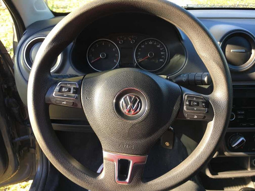 Imagen 13 de 14 de Volkswagen Gol Trend 2014 1.6 Pack Iii 101cv