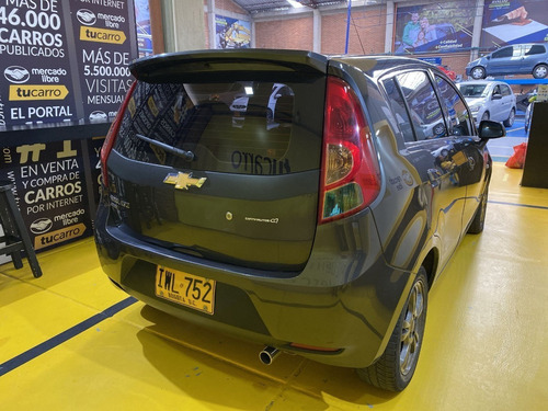 Imagen 10 de 25 de Chevrolet Sail