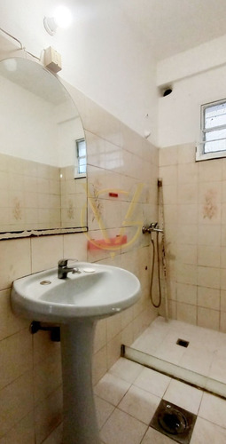 Imagen 10 de 12 de Apartamento De Dos Dormitorios En Cordón Con Patio