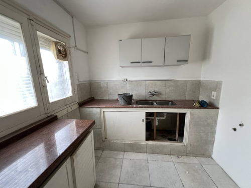 Venta De Casa En Pocitos Padron Dos Unidades