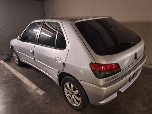 Peugeot 306 1.9 Boreal D Aa