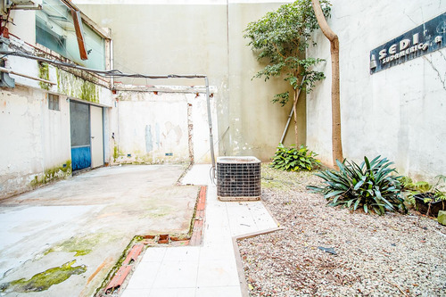 Venta O Alquiler De Local En Recoleta