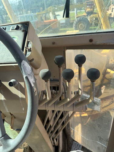 Motoniveladora John Deere 770ch 205hp Año 2003