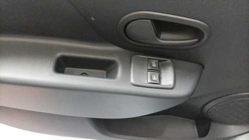 Imagen 23 de 25 de Renault Logan Life 1.6 2022 Volkswagen Fiat Peugeot Ford G