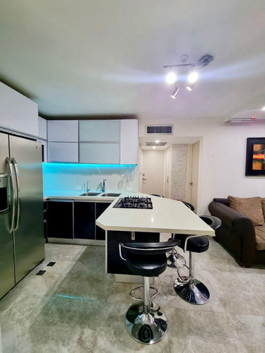 Imagen 2 de 10 de Venta De Apartamento En C.r Entremares