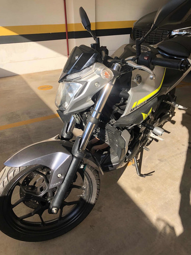 Imagem 5 de 7 de Yamaha Mt-03