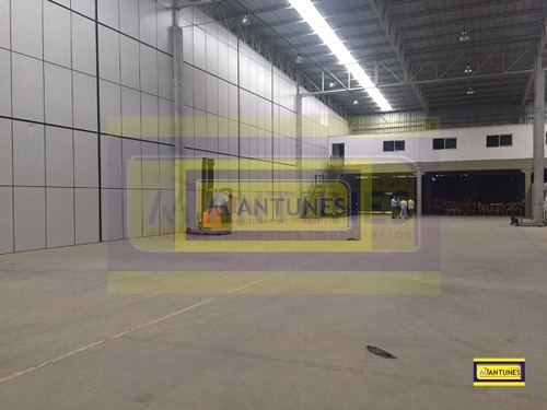 Imagem 6 de 10 de Alugue Em Condomínio Galpão Com 1.388m² Em Prazeres, Possui Doca (plataforma) - Ga-0289