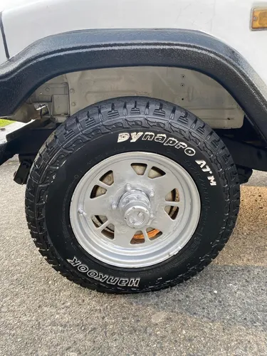 Daihatsu F20 1.6 F20 4X4