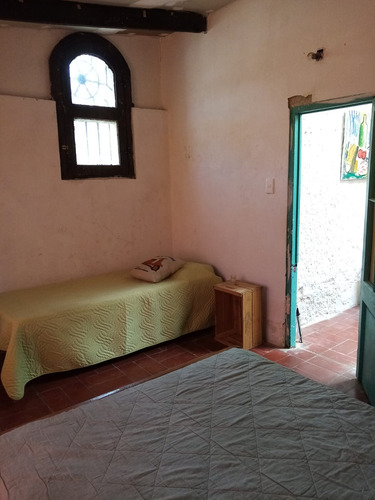 Se Vende Casa Céntrica En La Pedrera.