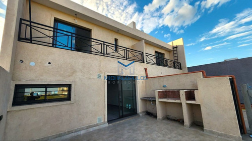 Casa Duplex 3 Dormitorios Alta Gracia Villa Juana Cochera
