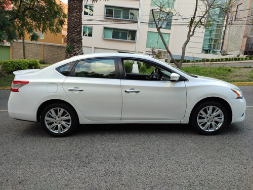 Imagen 5 de 15 de Nissan Sentra 1.8 Exclusive At Cvt 2016