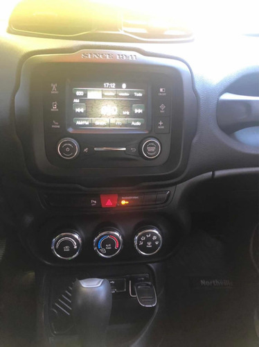 Jeep Renegade Sport 1.8 At6