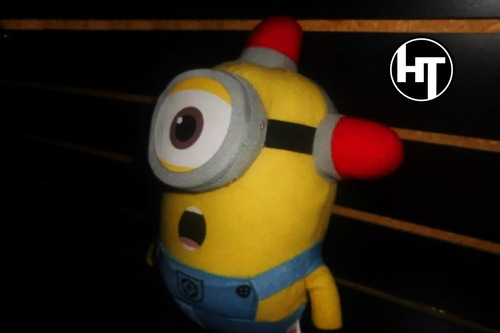 Imagen 2 de 4 de Mi Villano Favorito, Minion, Stuart Bombero, Peluche, 10