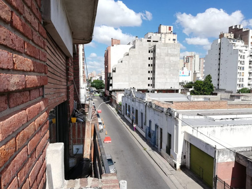 Alberdi - 1 Dormitorio C/balcon - A Mts De Plaza Colon - Santa Rosa 1300